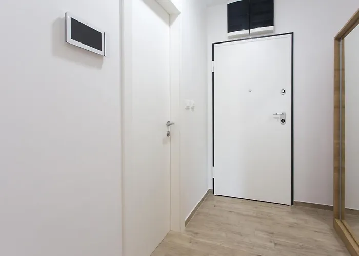 Iris Private Parking Appartamento